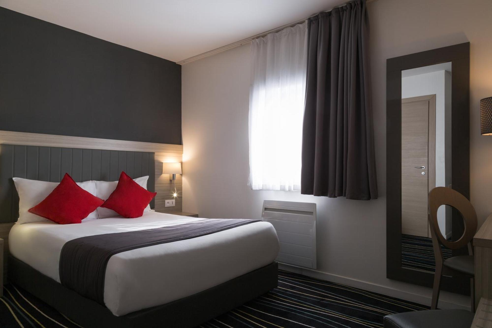 The Originals City, Hotel Marne-La-Vallee Est, Meaux Villenoy Exterior photo