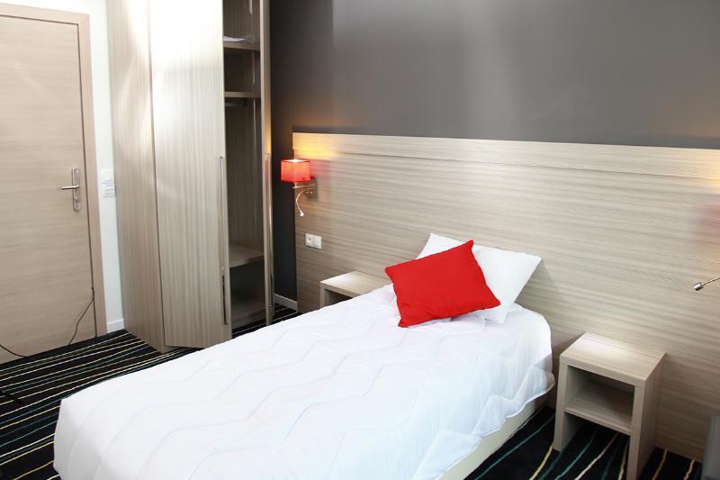 The Originals City, Hotel Marne-La-Vallee Est, Meaux Villenoy Exterior photo
